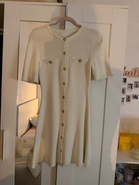 h&m short chiffon dress Women's Light green V-Neck Chiffon Dress